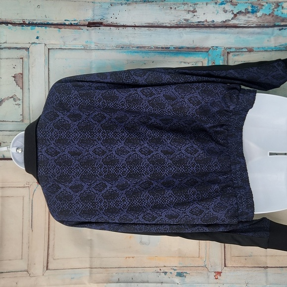 Athleta Brooklyn Track Bomber in Python - Picture 6 of 10